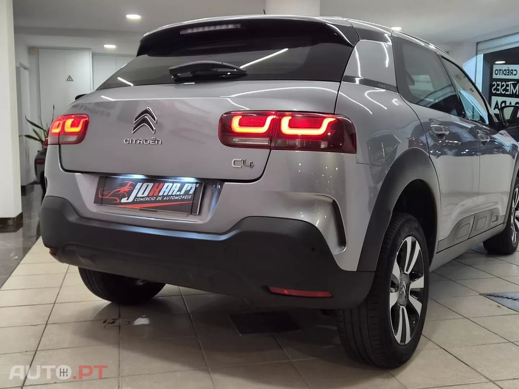 Citroen C4 Cactus 1.5 BlueHDi Shine Pack