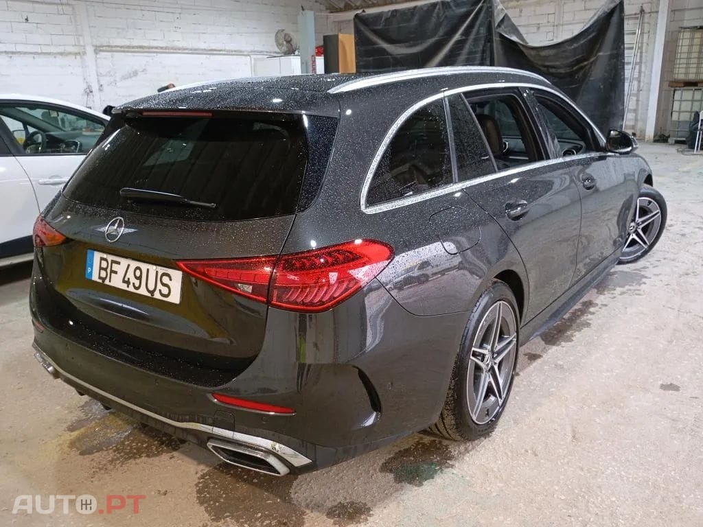 Mercedes-Benz C 300 e AMG Line