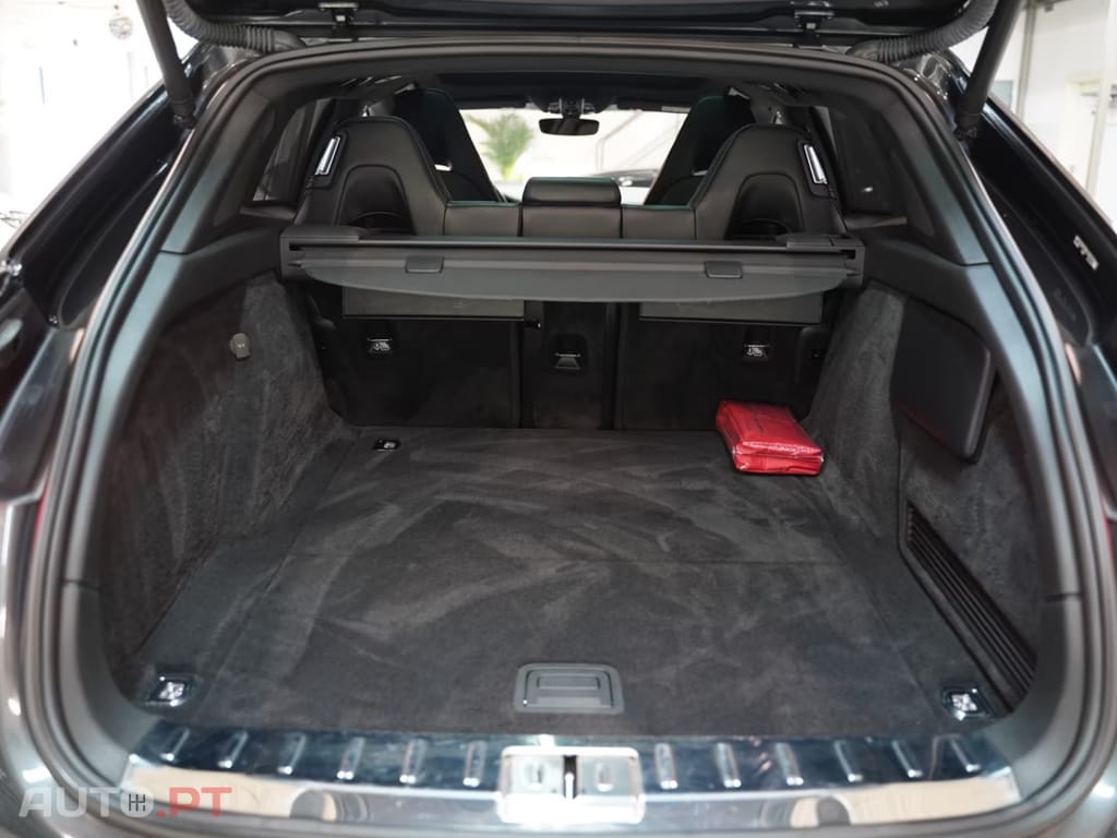 Porsche Panamera ST 4 E-Hybrid