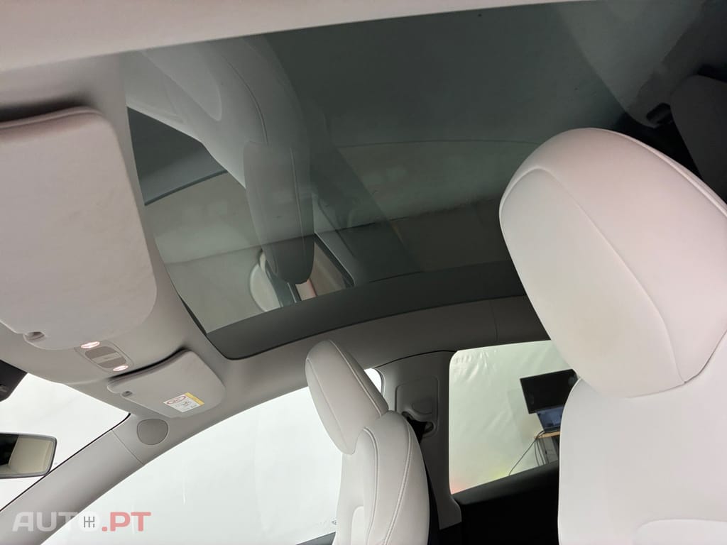 Tesla Model Y Long Range Dual Motor AWD