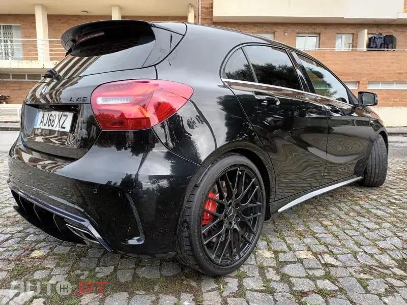 Mercedes-Benz A 45 AMG 4-Matic