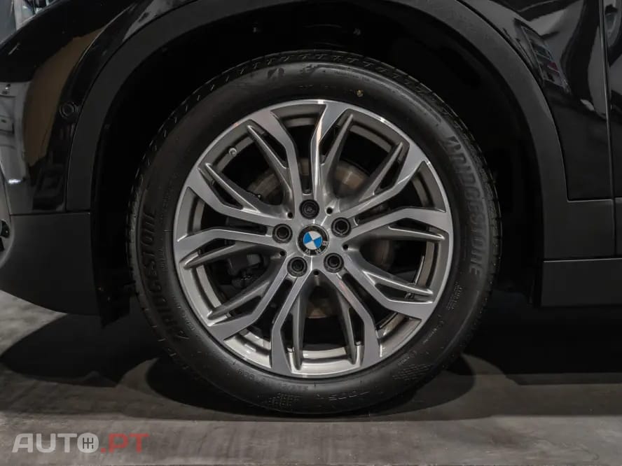BMW X2 18 i sDrive Auto