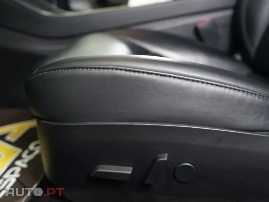 Tesla Model 3 Standard Range Plus RWD