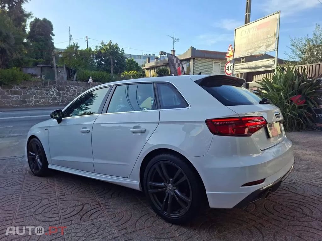 Audi A3 Sportback  1 0 Tfsi Sport