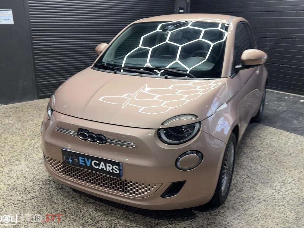 Fiat 500e 42 kWh