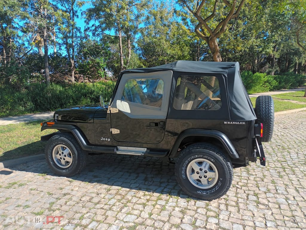 Jeep Wrangler YJ
