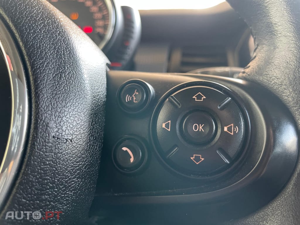 MINI Cooper One