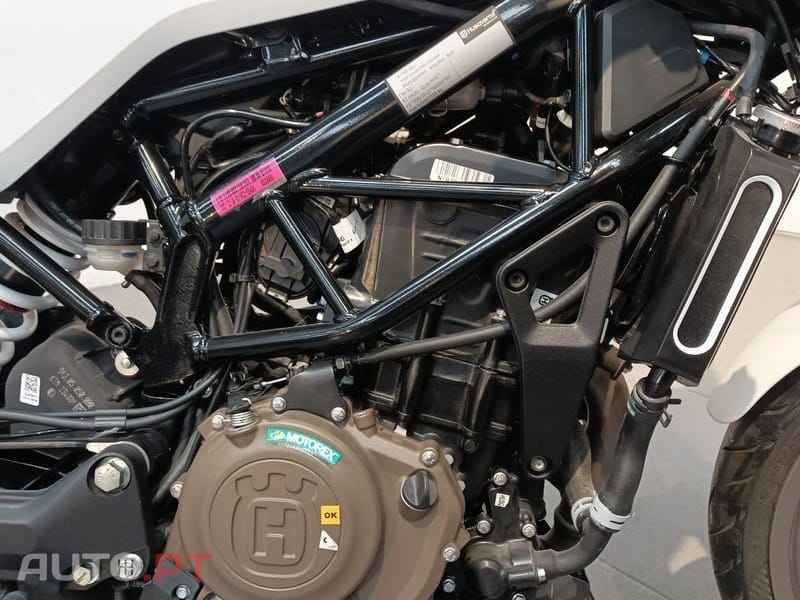 Husqvarna Vitpilen 401 VITPILLEN