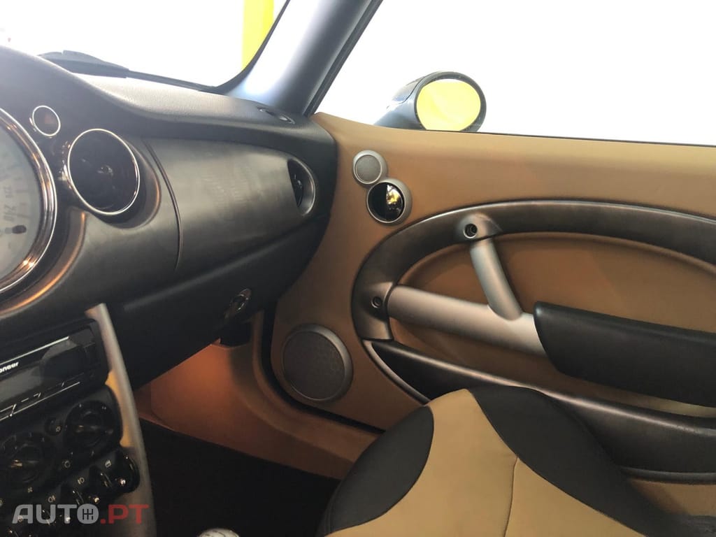 MINI Cabrio Cooper S