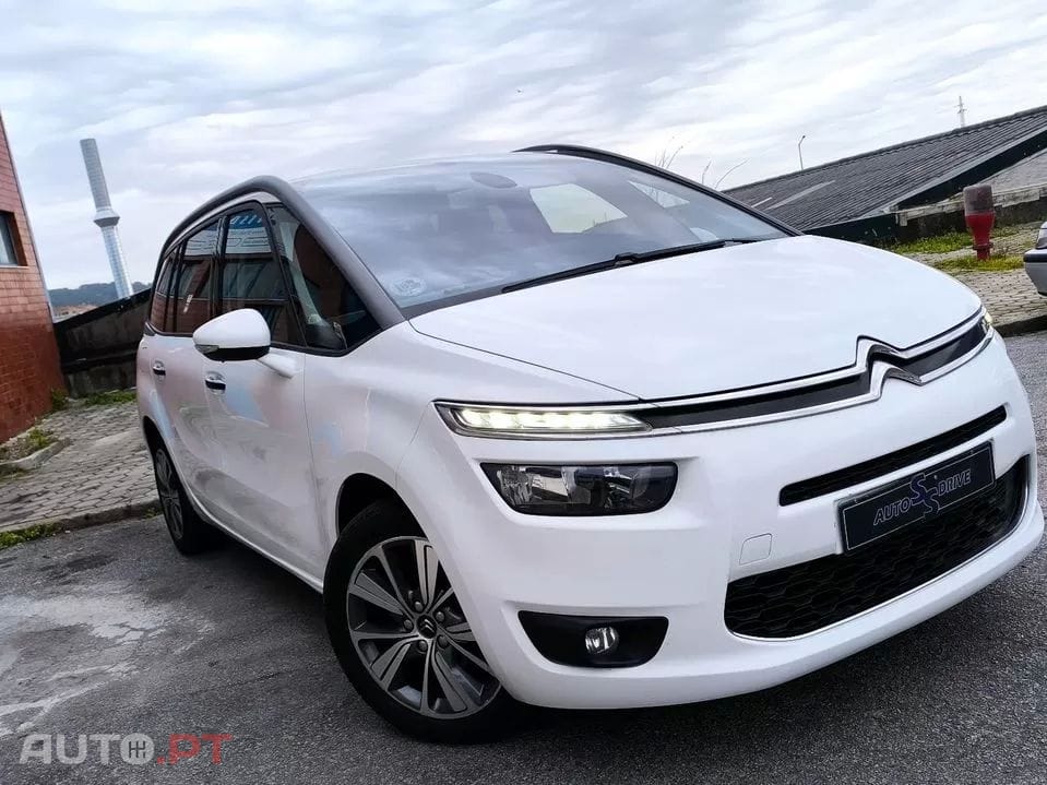 Citroën C4 Grand Picasso 1.6 BlueHDi Exclusive EAT6 — fotografia 15