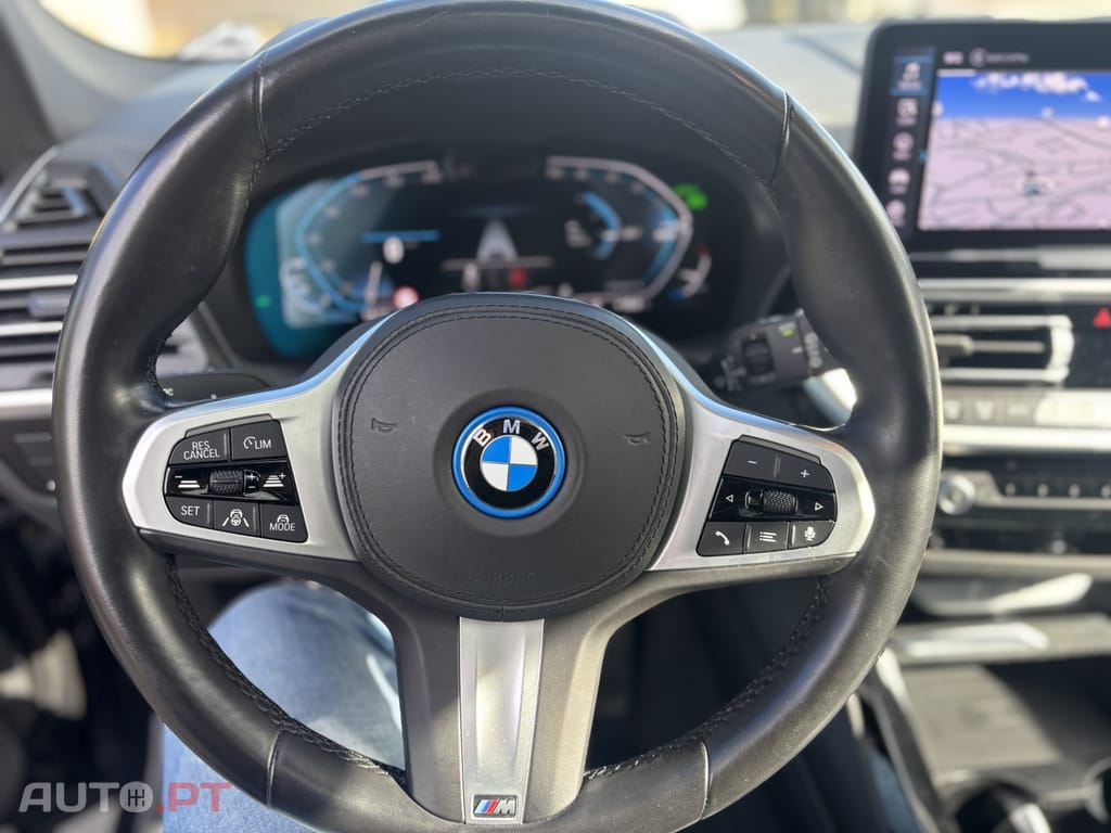 BMW iX3 M Sport Inspiring — fotografia 15