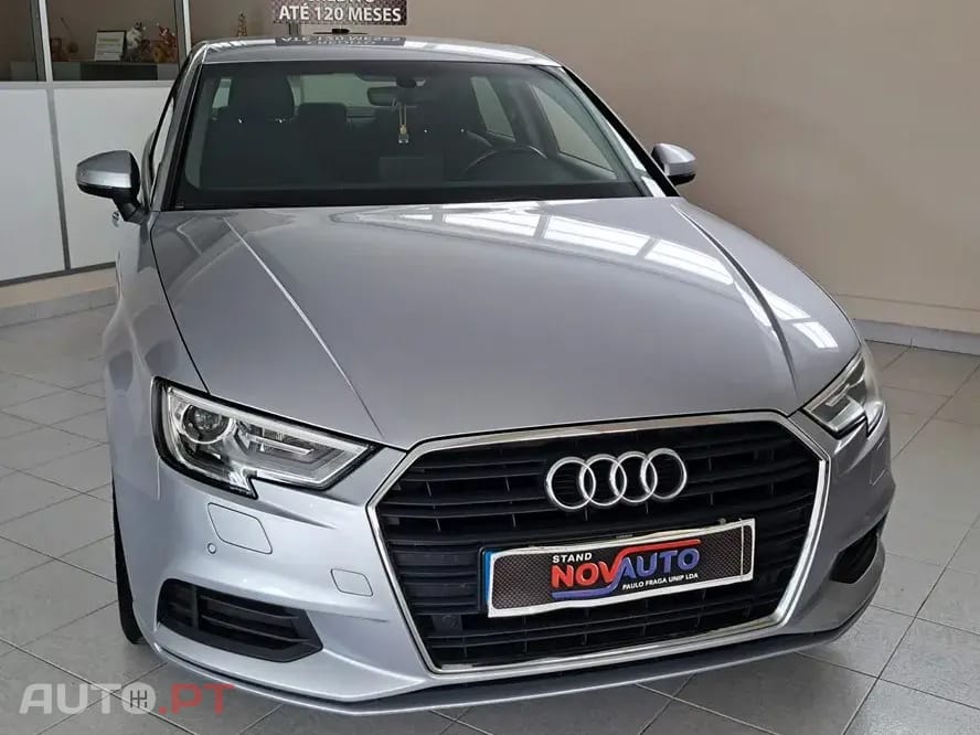 Audi A3 30 TFSI Design S tronic