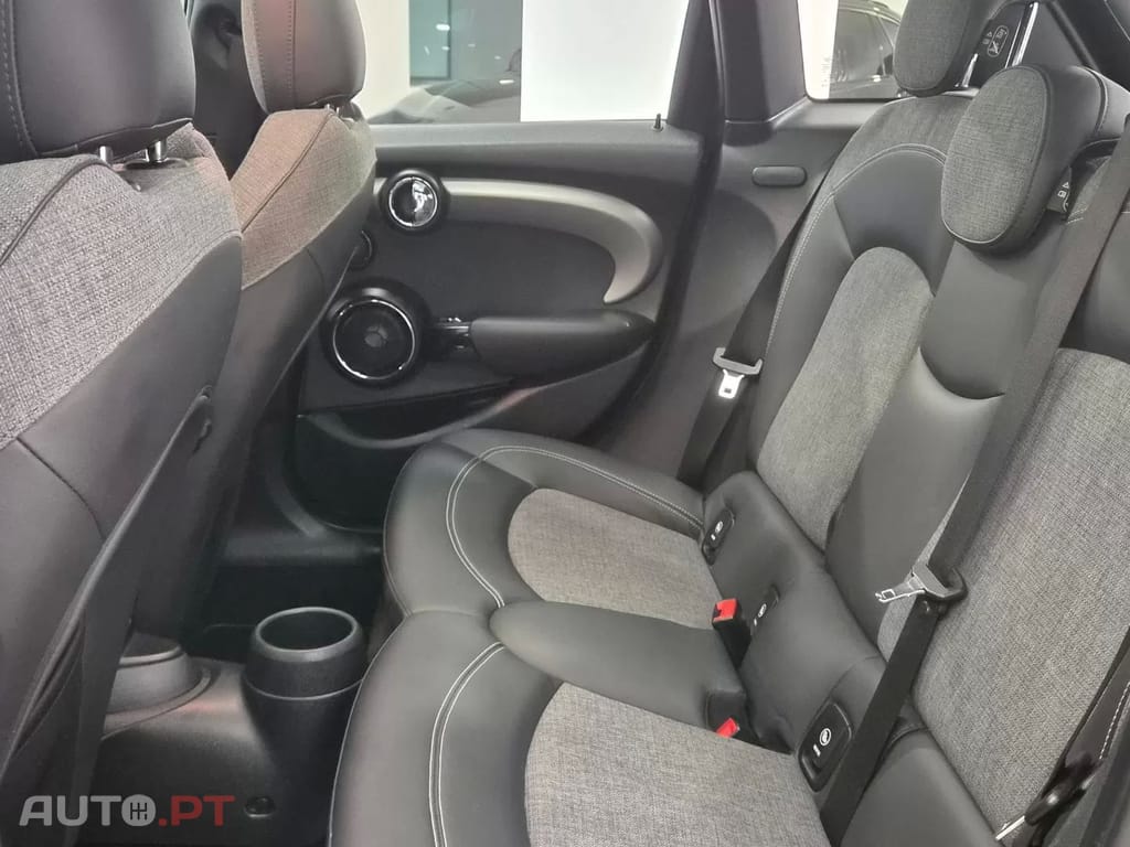 MINI One 5P ONE D BODY-KIT JCW