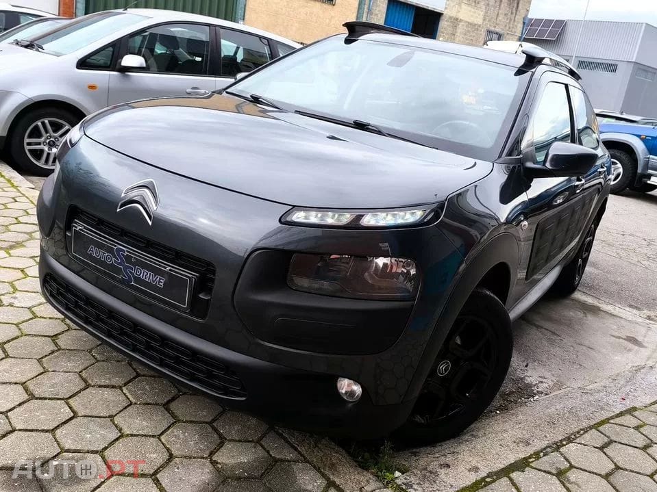 Citroen C4 Cactus 1.6 BlueHDi Shine