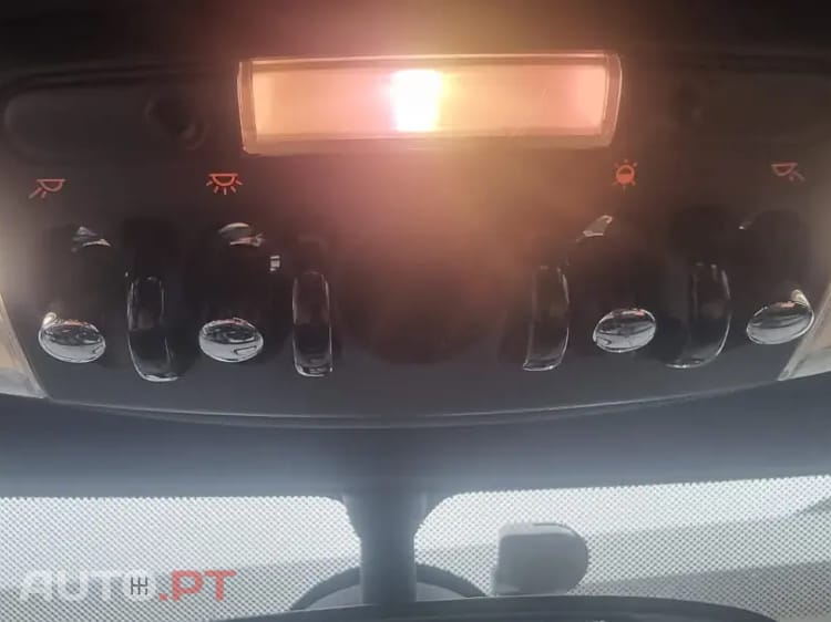 MINI Cooper Cooper D Auto