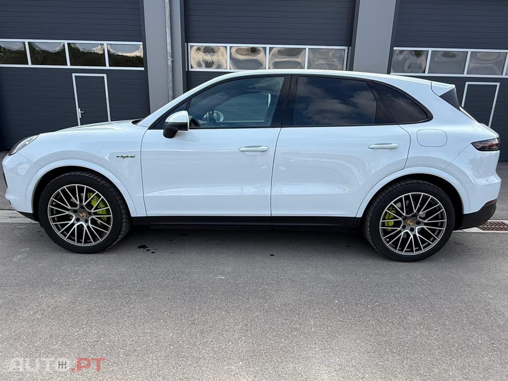 Porsche Cayenne E-Hybrid Platinum Edition