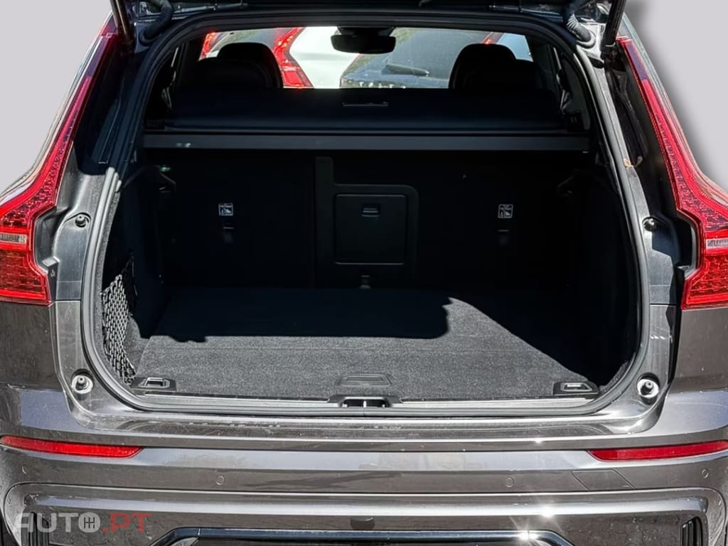 Volvo XC60 T8 AWD  I.V.A DEDUTIVEL