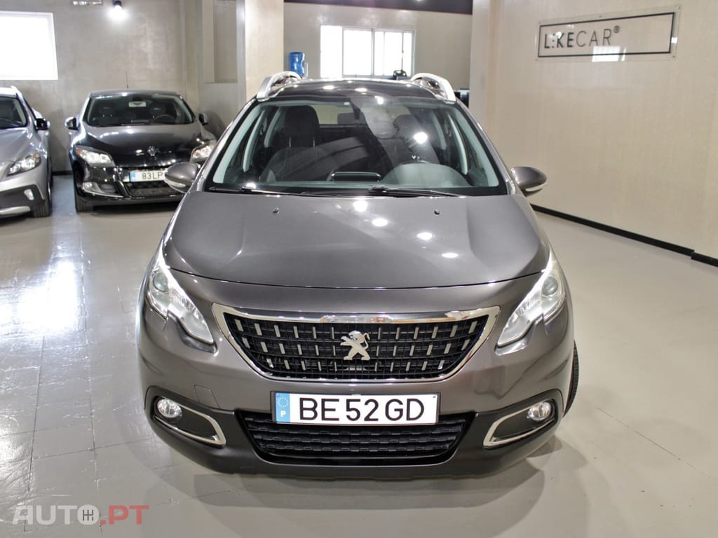 Peugeot 2008 1.2 PureTech Style EAT6