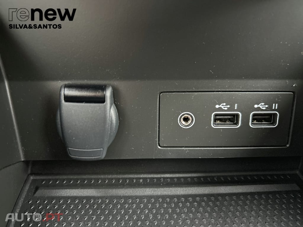 Renault Captur Techno TCe 100 Bi-Fuel