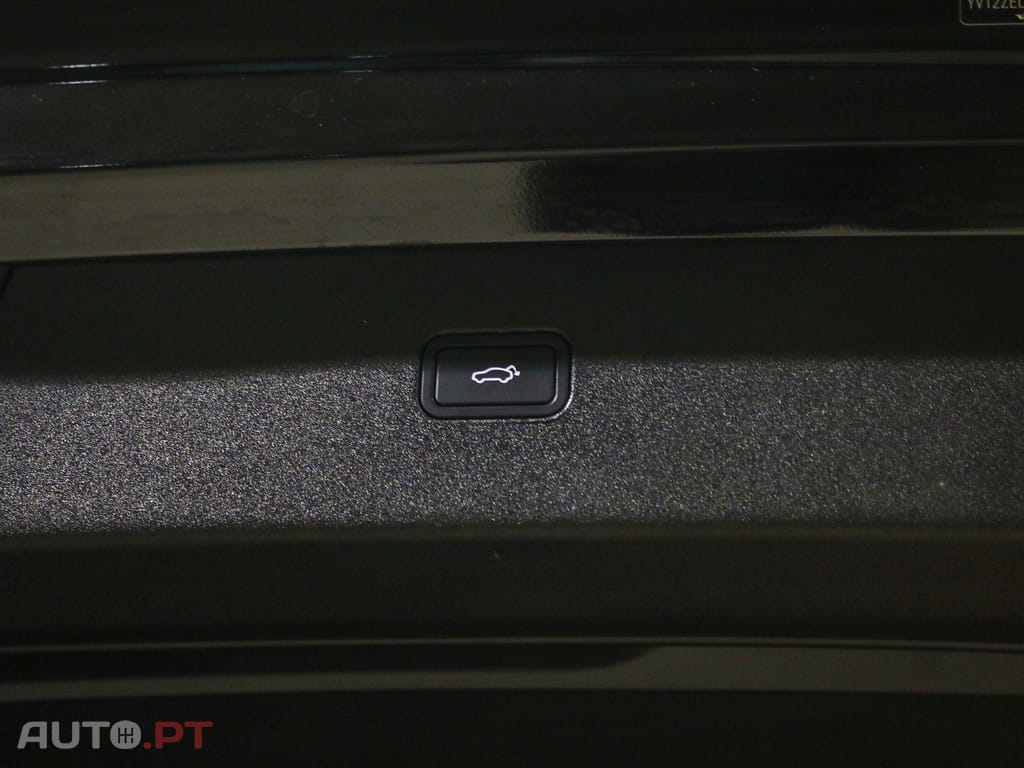 Volvo EX30 69 kWh Single Motor Extended Range Ultra