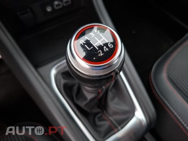 Renault Captur 1.0 TCe 90 RS Line
