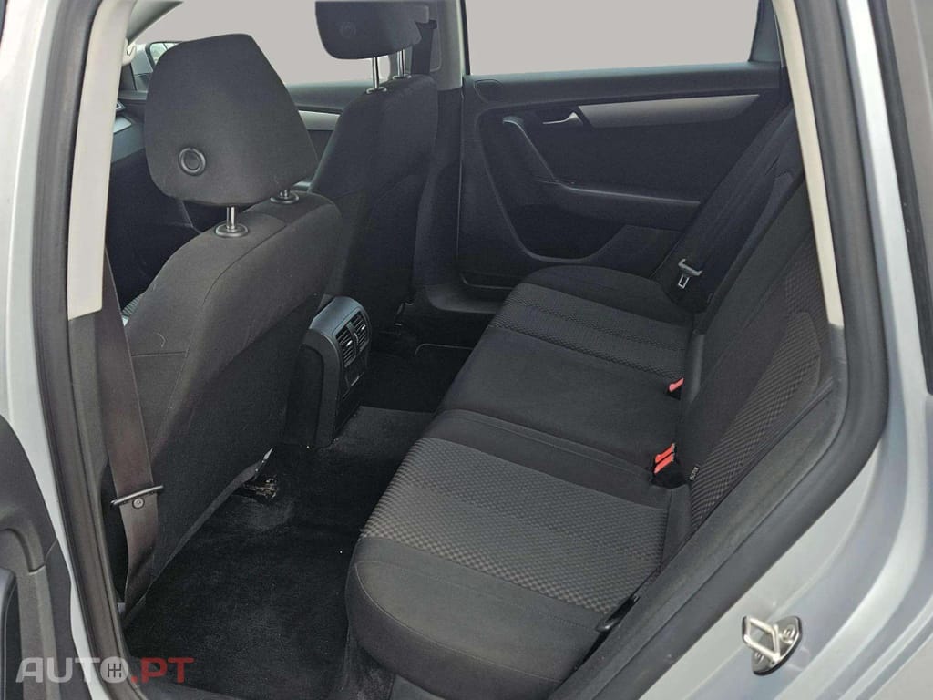 Volkswagen Passat Variant 1.6 TDi BlueMotion Highline