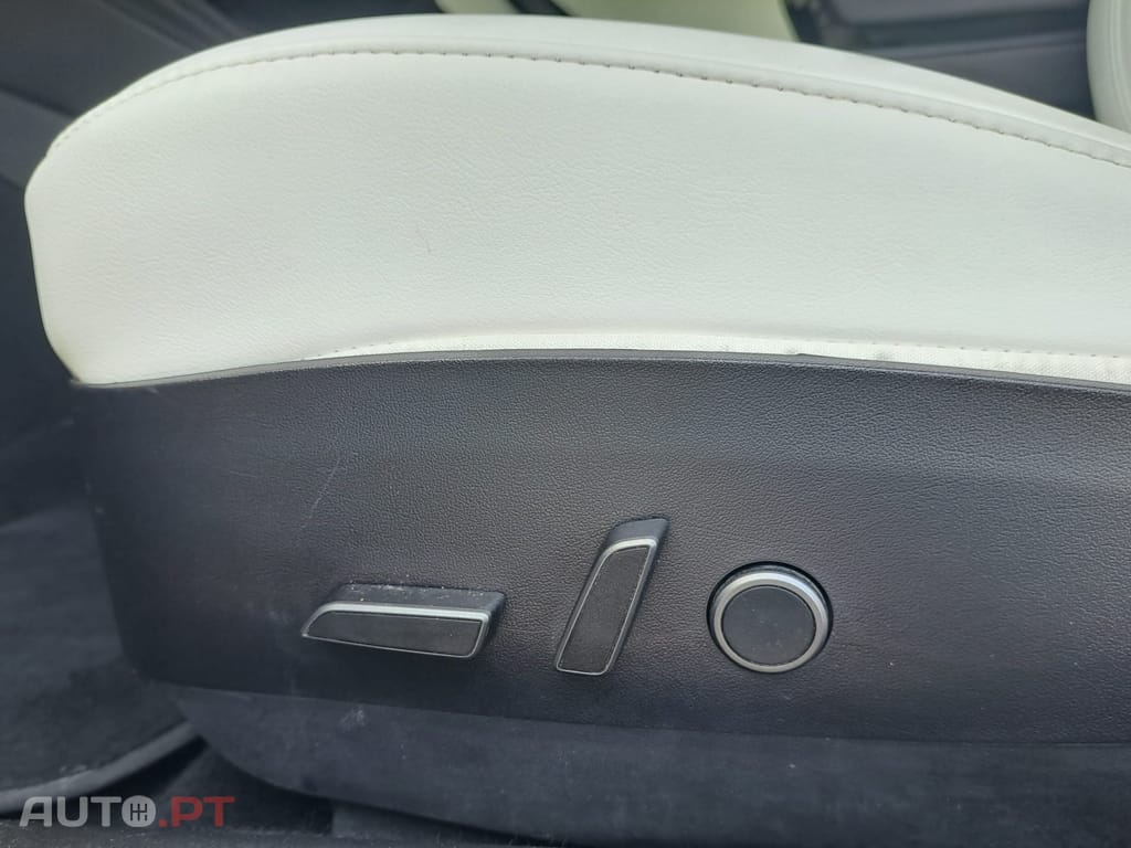 Tesla Model 3 Long-Range Dual Motor AWD