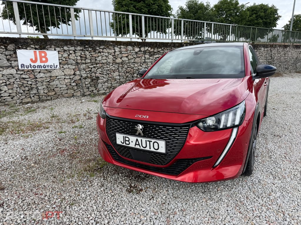 Peugeot 208 1.2 PureTech GT Line