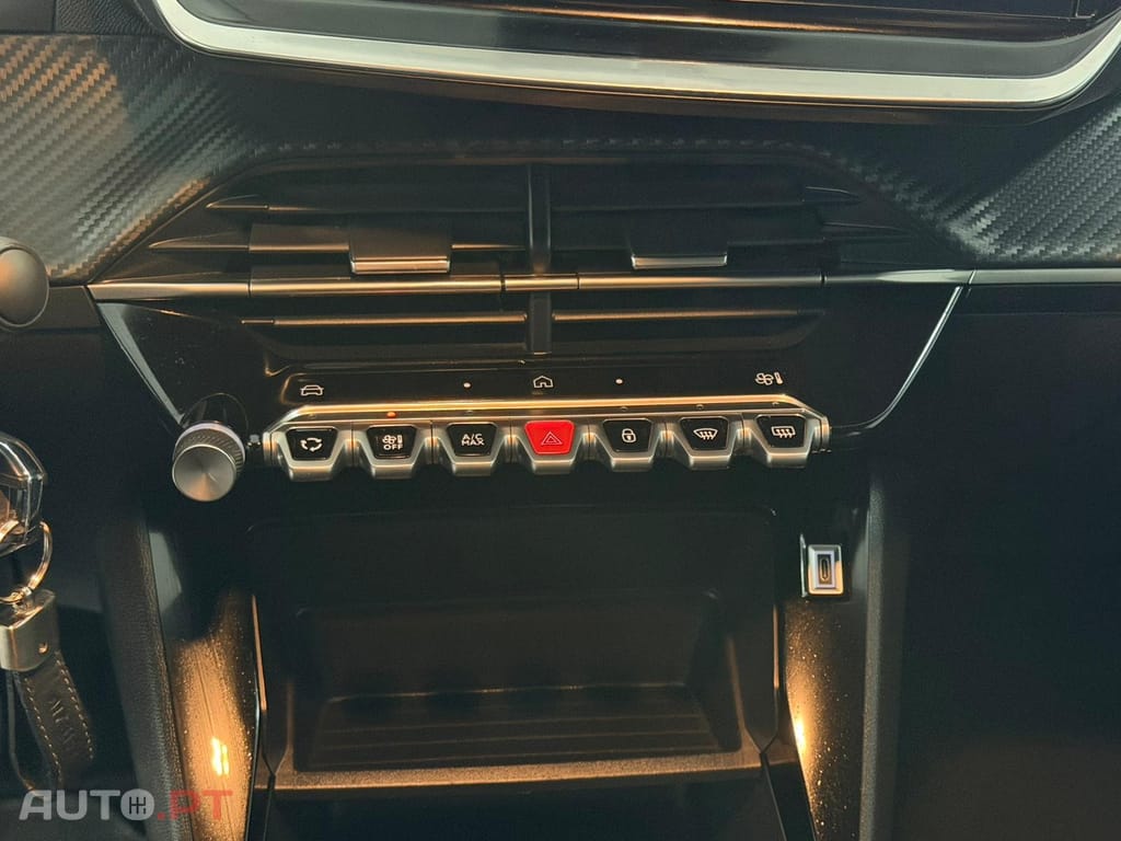 Peugeot 2008 1.2 PureTech Active