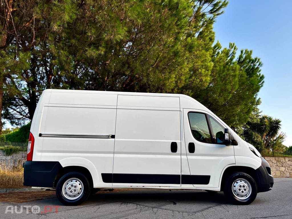 Peugeot Boxer Seminova