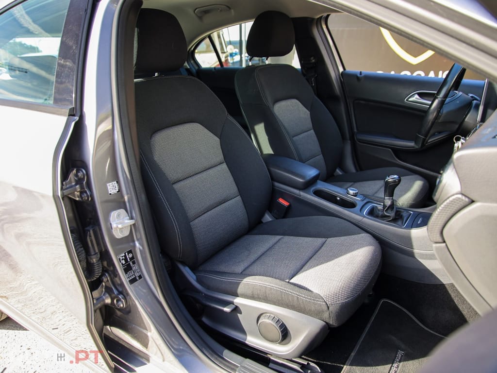 Mercedes-Benz A 160 CDI