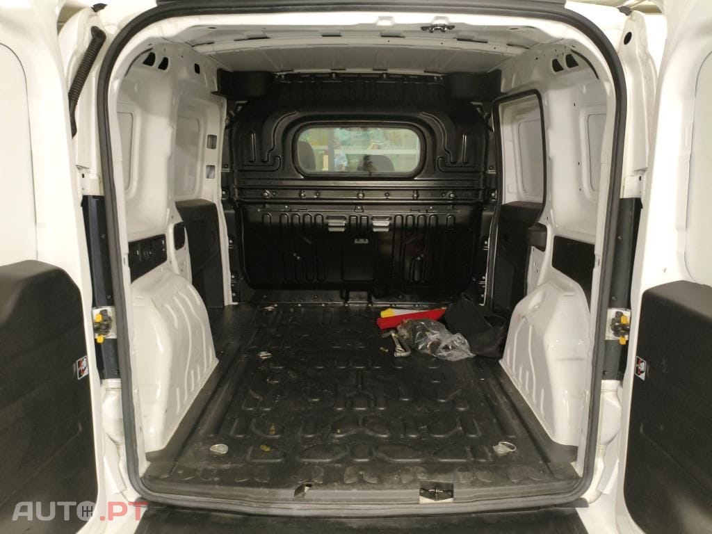 Fiat Doblo DOBLO CARGO 1.6 MJ SX 3L