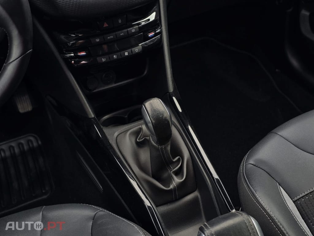 Peugeot 2008 1.6 BlueHDi Active
