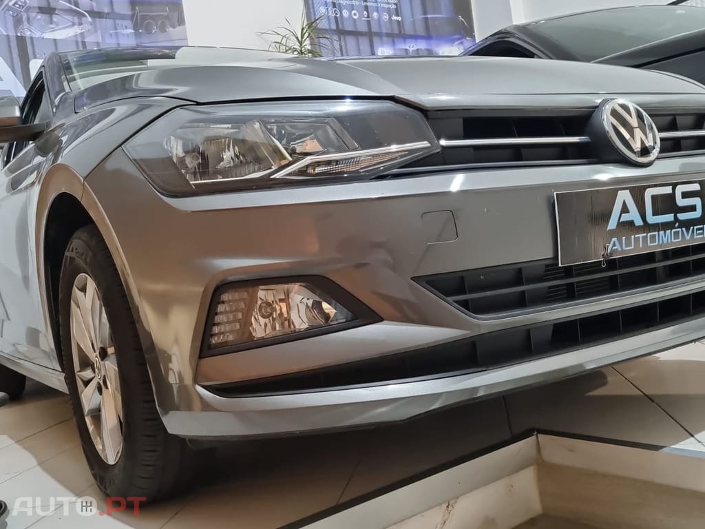 Volkswagen Polo 1.0 Confortline
