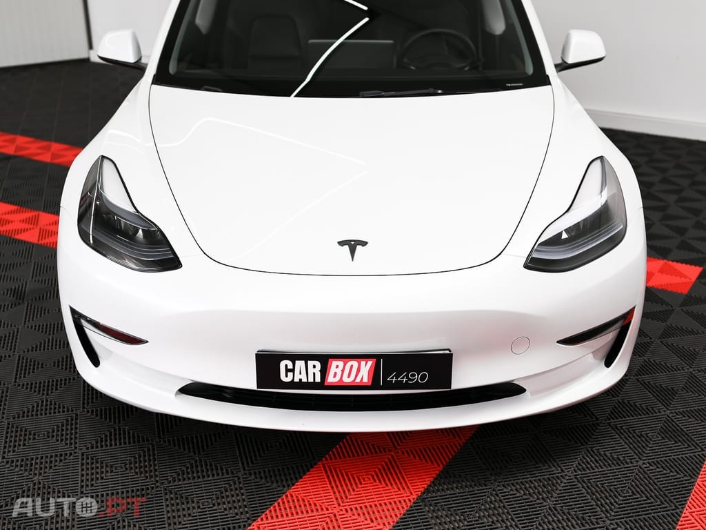 Tesla Model 3 Long Range Tração Integral Premium