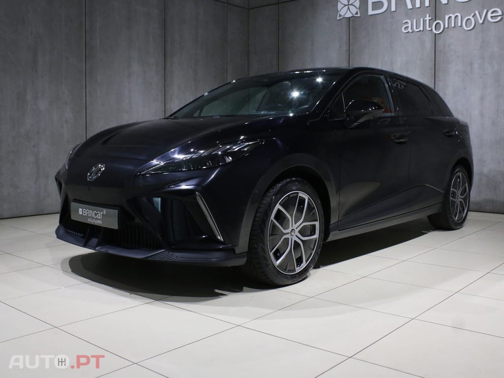 MG MG4 64 kWh Luxury