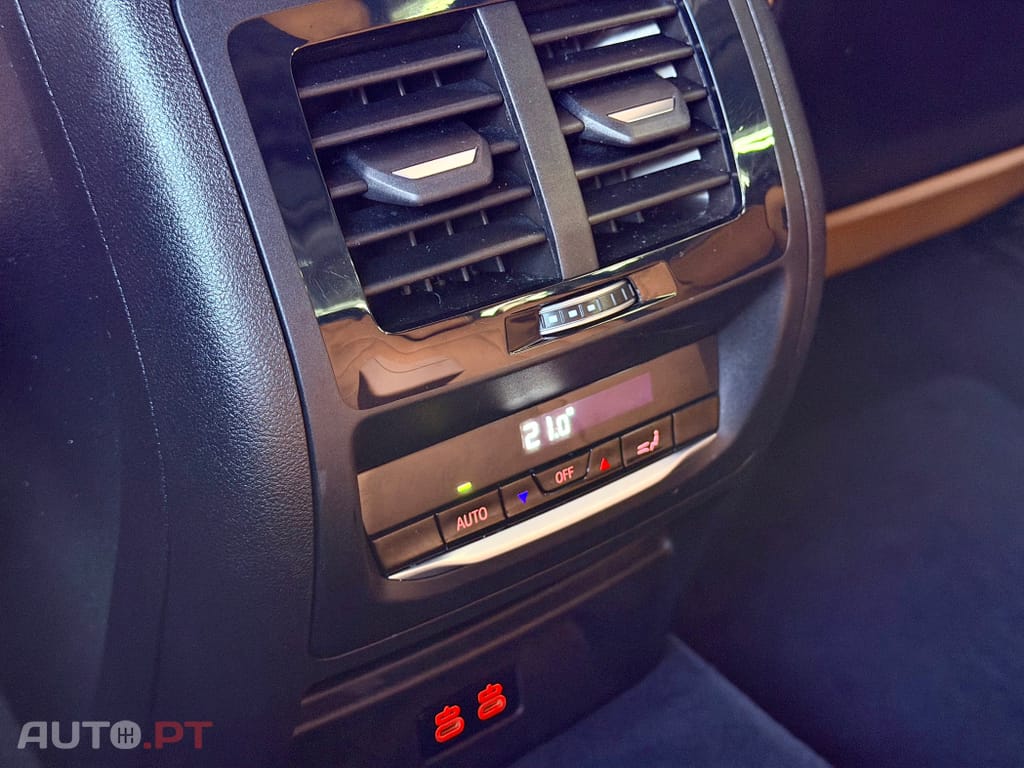 BMW X3 30 e xDrive Pack M — fotografia 26