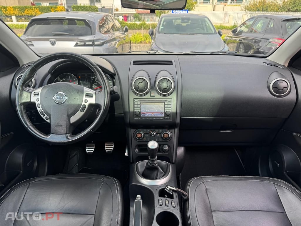 Nissan Qashqai 1.5 dCi Tekna Premium 18