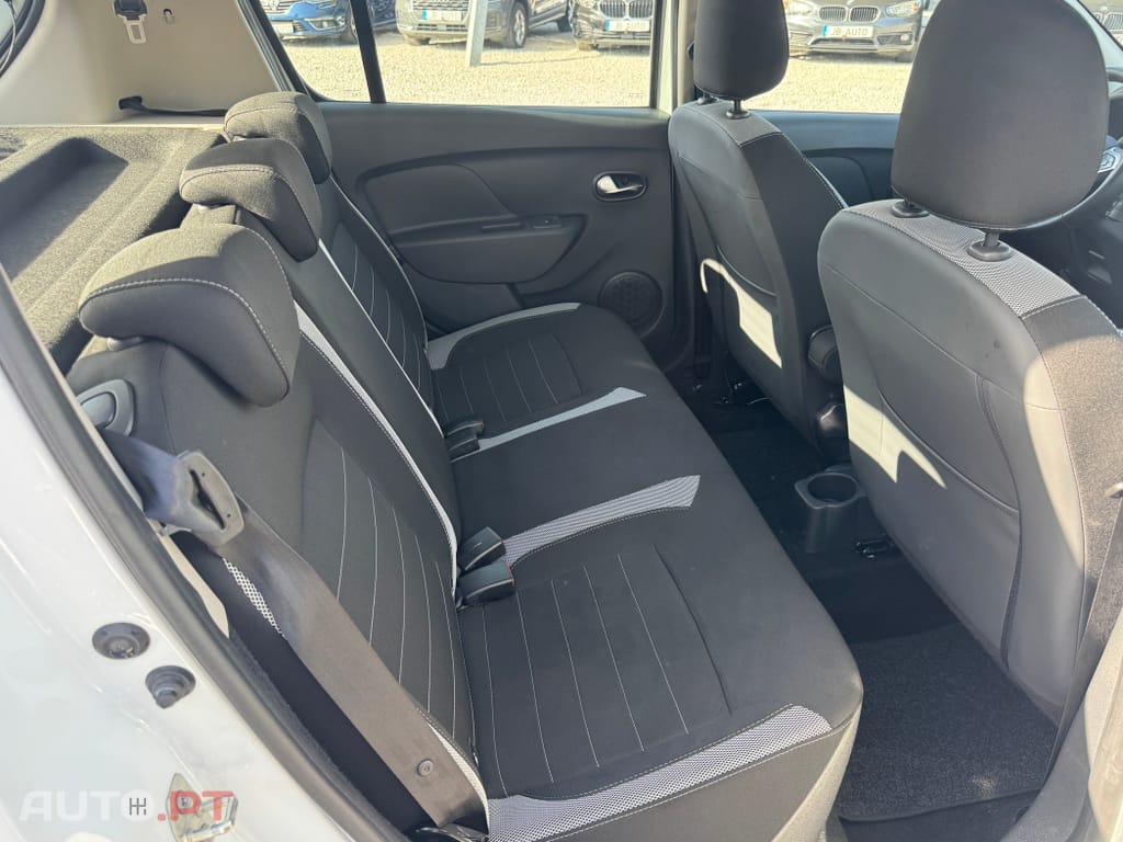 Dacia Sandero Stepway TCe 90 Prestige