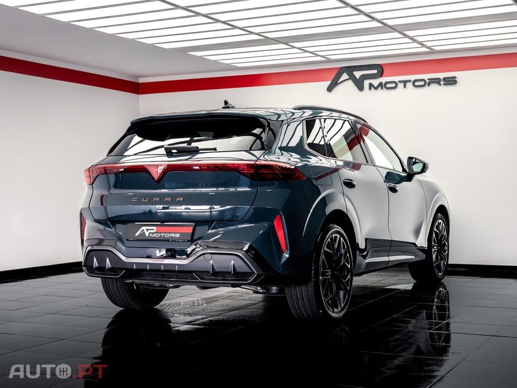 Cupra Terramar 1.5 e-Hybrid Tribe Edition DSG