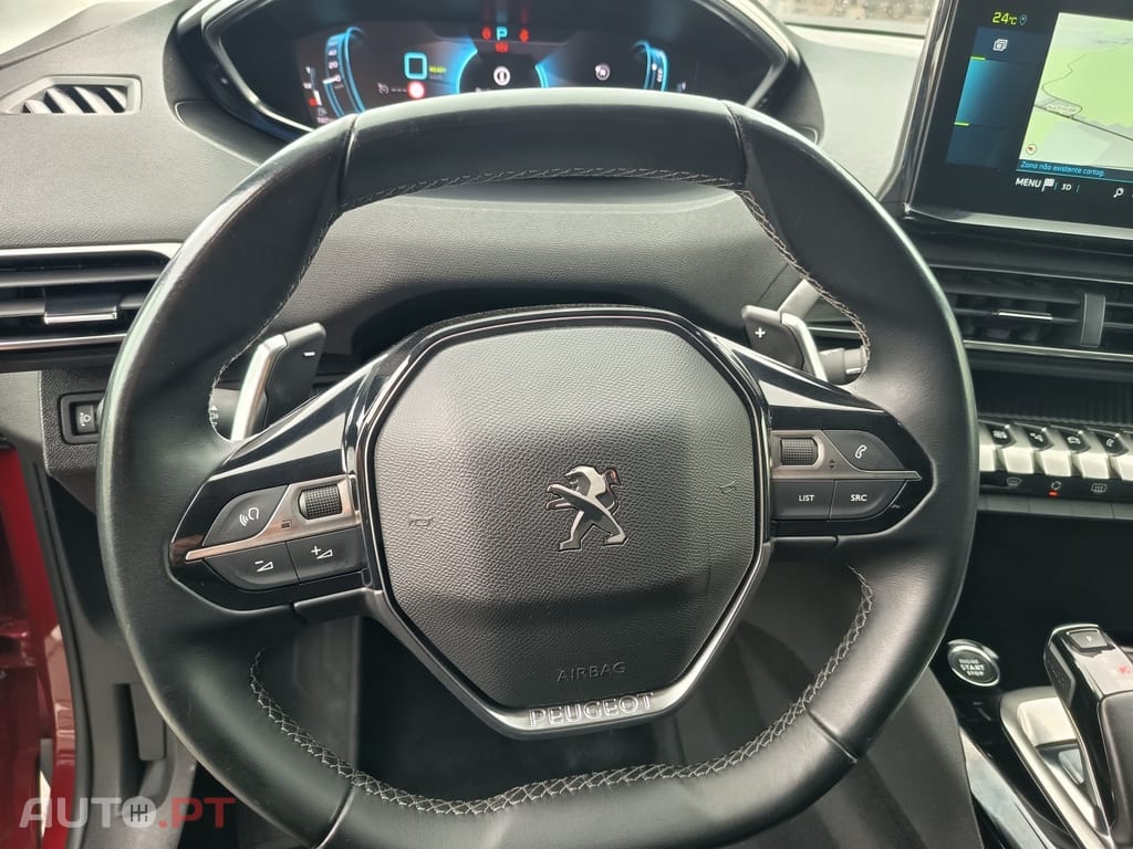 Peugeot 3008 1.6 Hybrid Allure e-EAT8