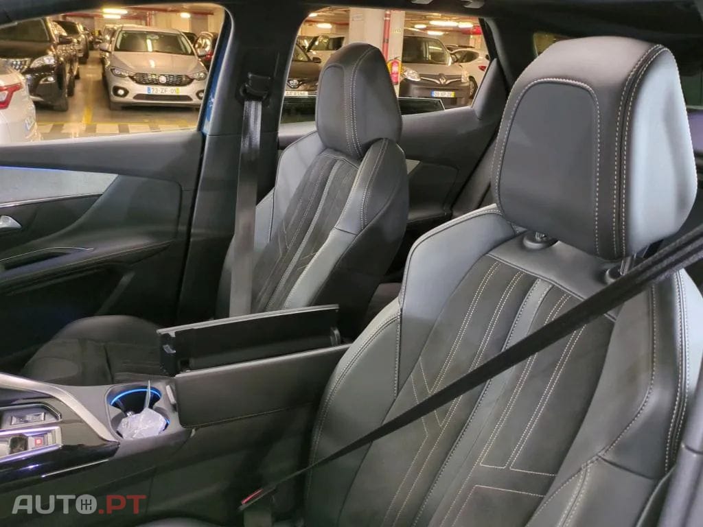 Peugeot 3008 1.2 PureTech GT Pack EAT8
