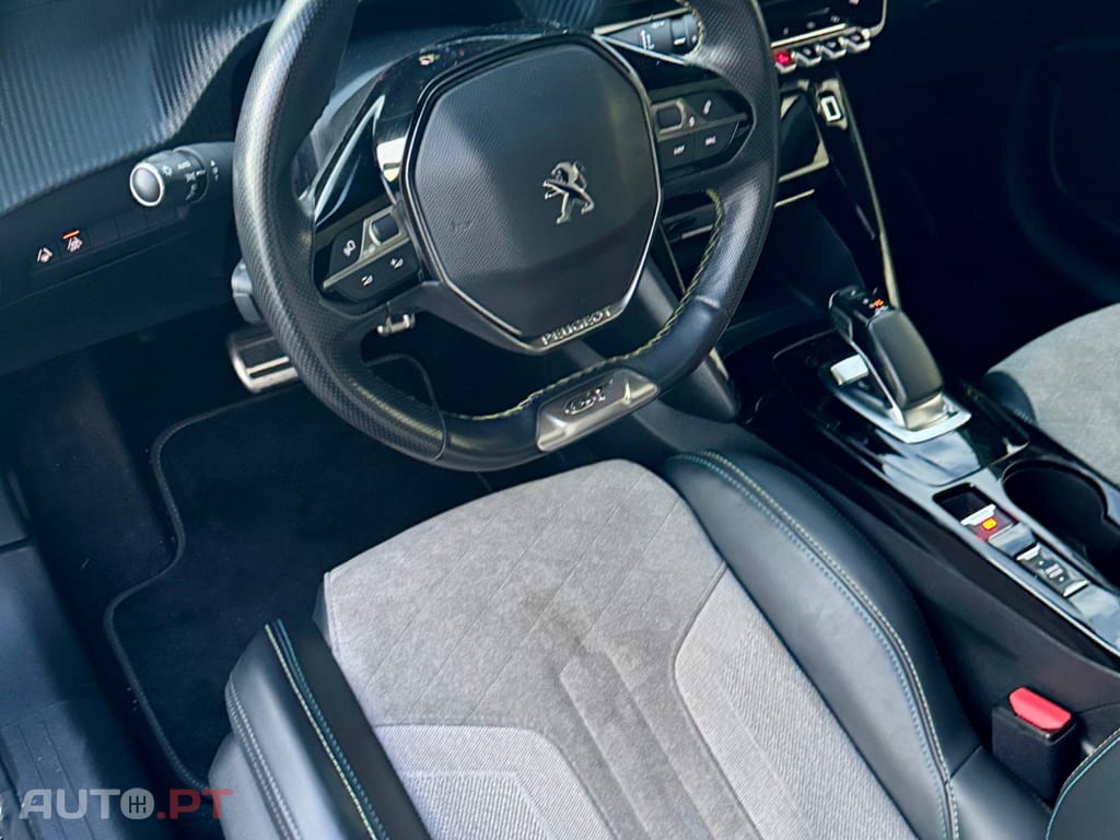Peugeot E-208 50 kWh GT Line