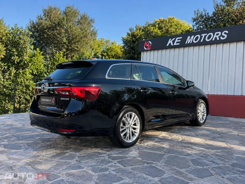 Toyota Avensis Touring Sports 1.6 D-4D Exclusive