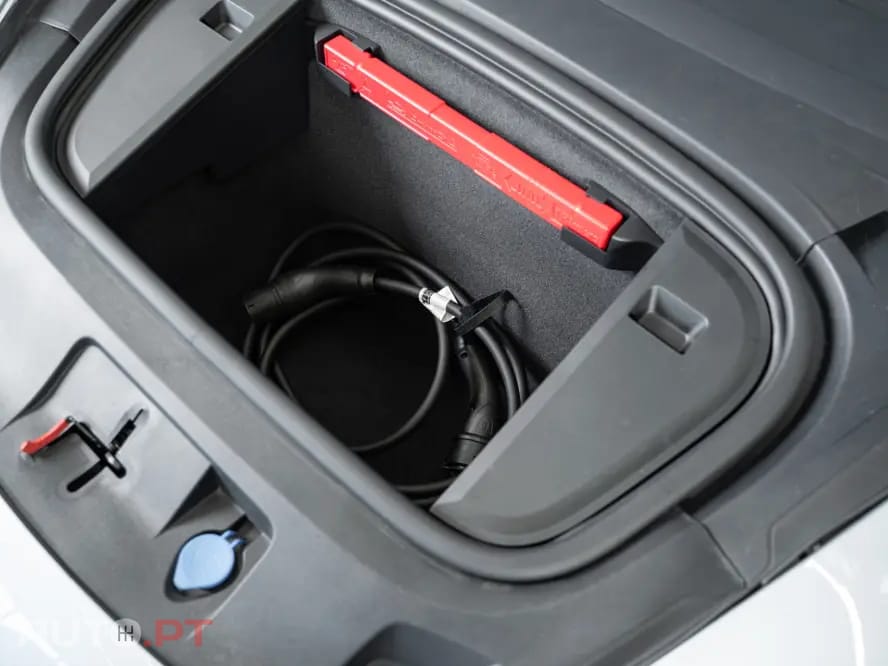 Porsche Taycan 4S