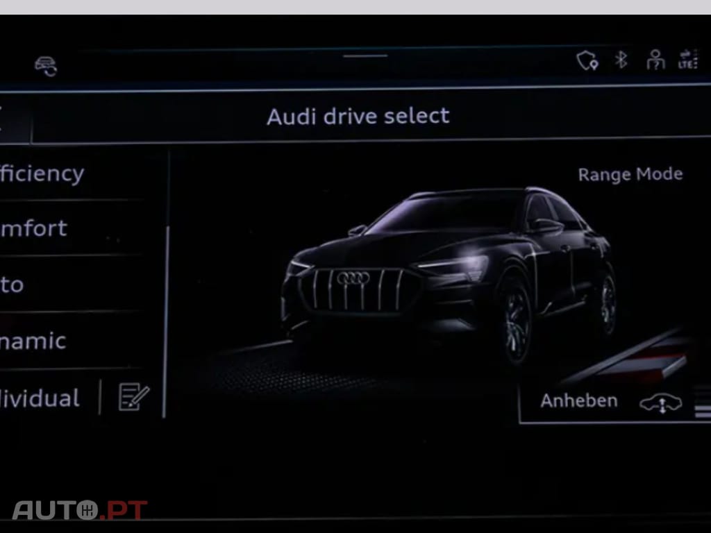 Audi Q8 E-Tron I.V.A DEDUTÍVEL S LINE