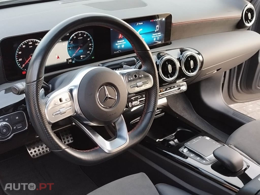 Mercedes-Benz A 250 e AMG Line