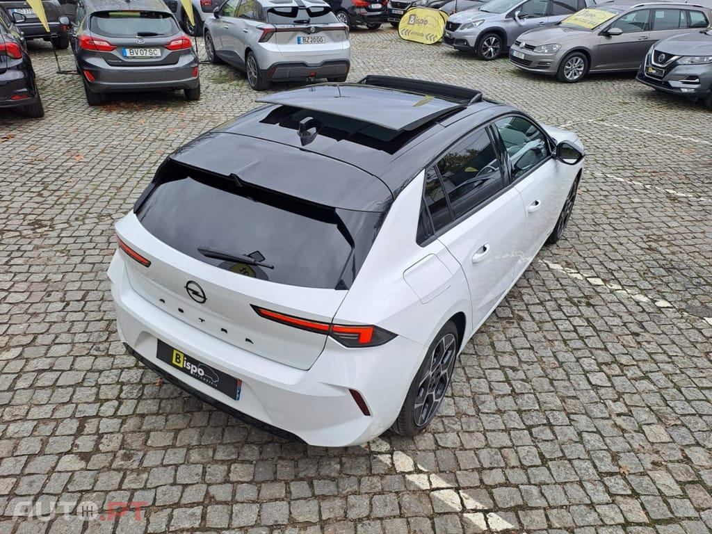 Opel Astra 1.2 Turbo Auto Ultimate