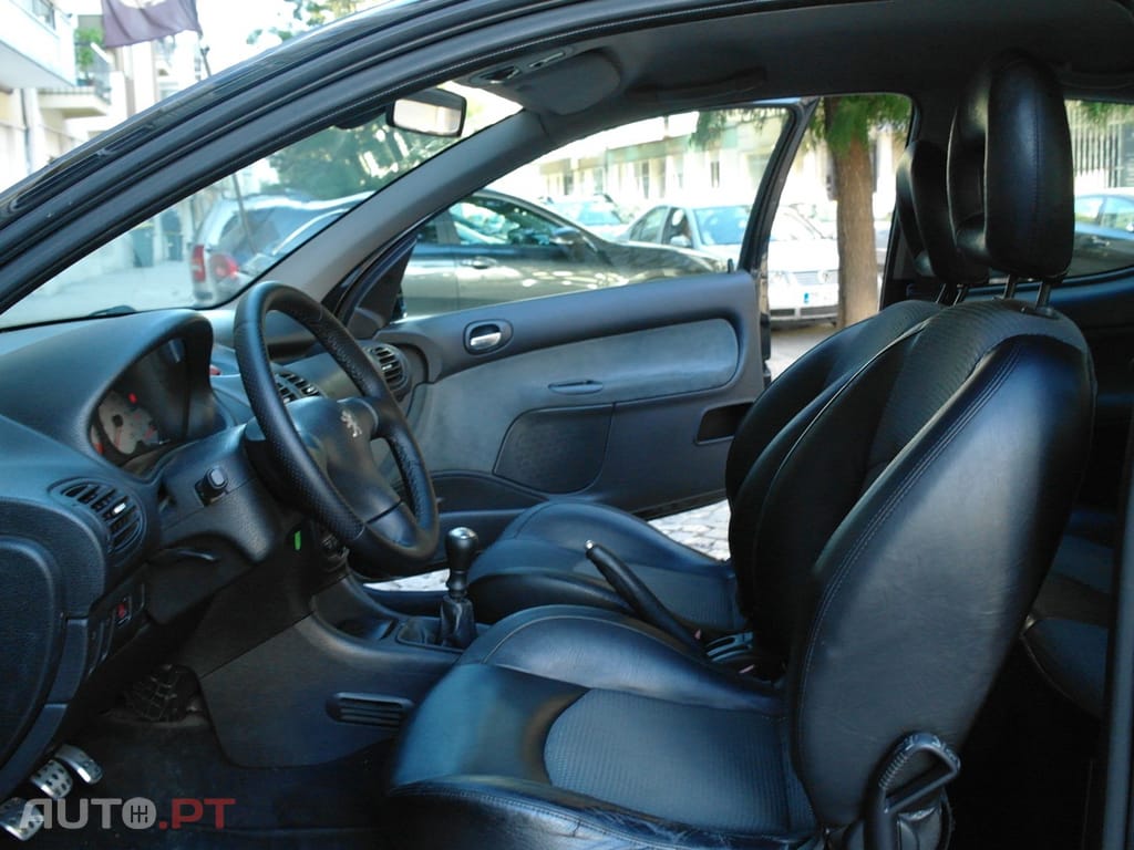 Peugeot 206 1.6 GTi