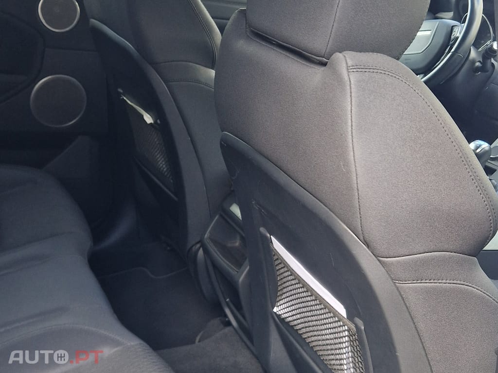 Land Rover Evoque 2000